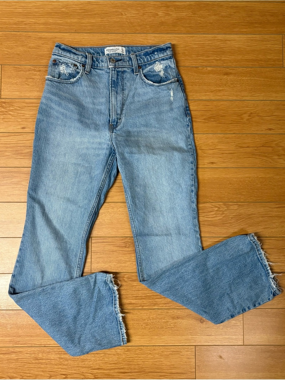 Abercrombie & Fitch Light Blue Jeans